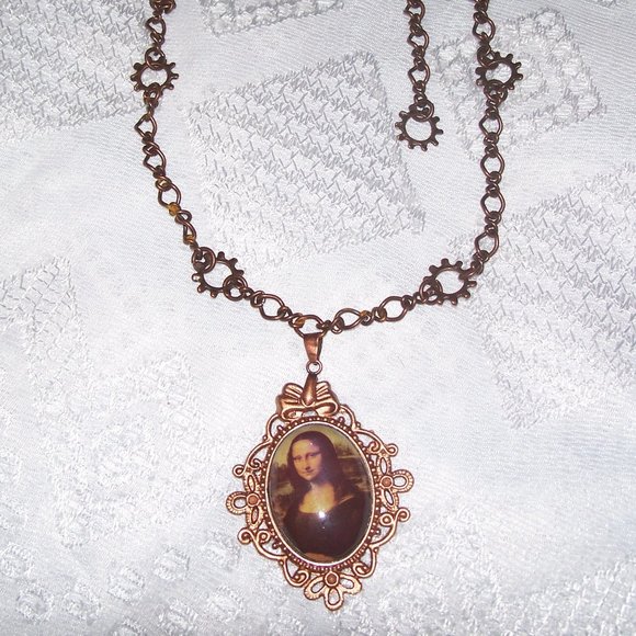 Victorian Steampunk Mona Lisa Pendant Necklace - Picture 1 of 3